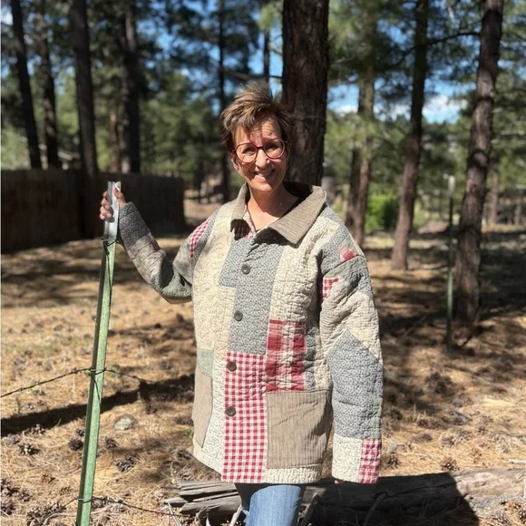 Quilted Women's Patchwork Utility Jacket - Picture 7 of 12